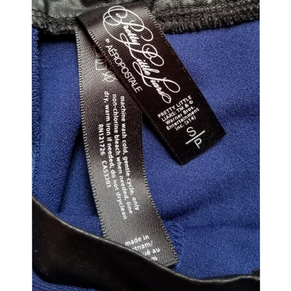 Pretty Little Liars Collection Skirt - Picture 4 of 5